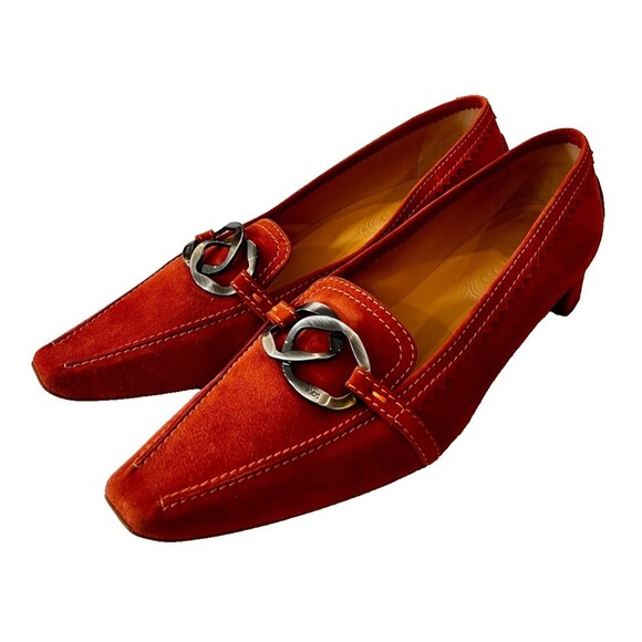 Tod's Suede Low Kitten Heel Orange Whipstitch Trim Pumps Women EU 40 Size 10 NEW - Picture 1 of 16